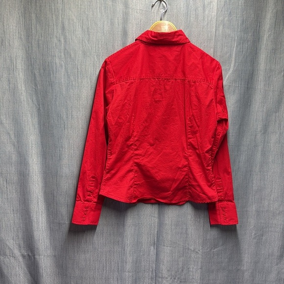 Isaac Mizrahi Vibrant Red button down Shirt size medium - Picture 8 of 9